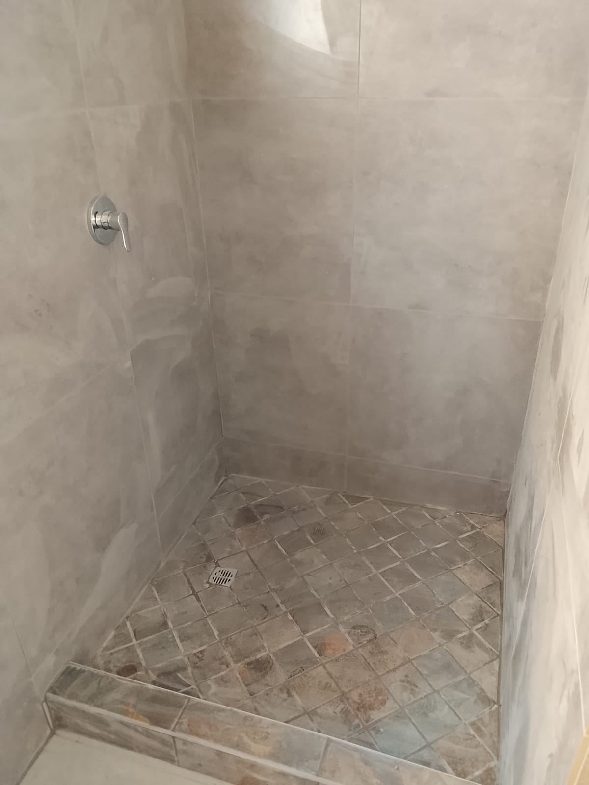 After: Tiling, floor and walls